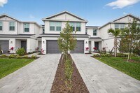 Building Photo - 2025 Townhome | 3 Bed + 3 Bath | Modern Living in Bradenton