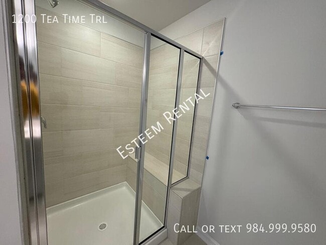 Building Photo - 1200 Tea Time Trl