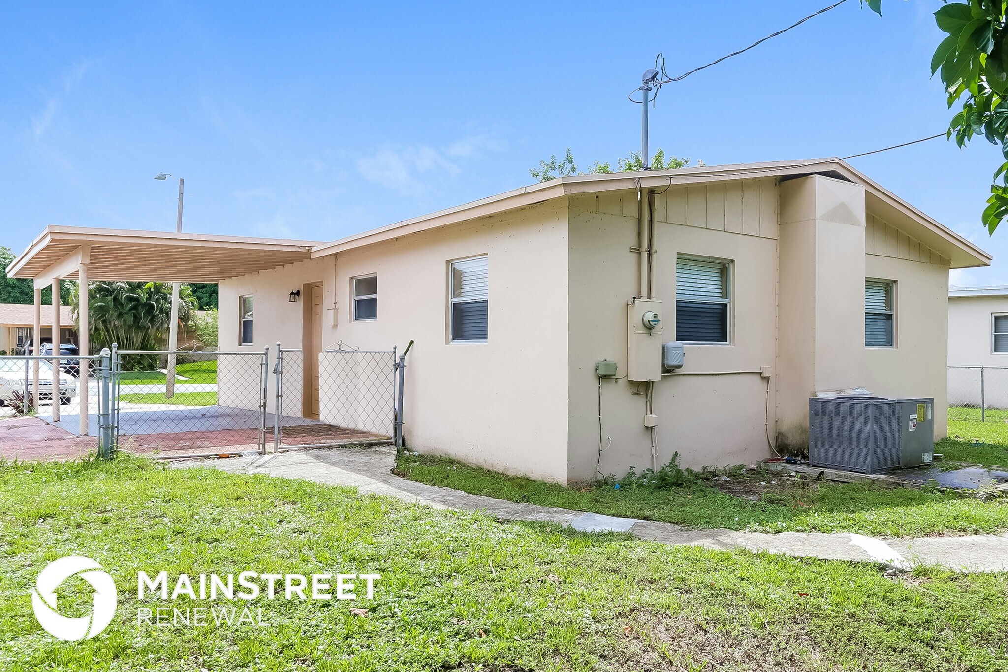 Building Photo - 1464 7th St