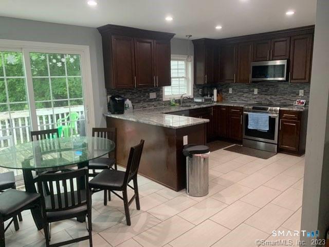 Building Photo - 994 Bunker Hill Ave