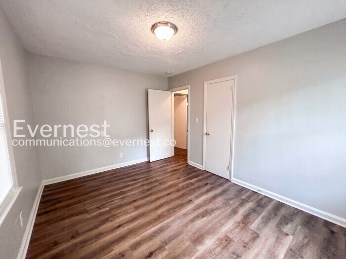 Building Photo - 1598 San Gabriel Ave