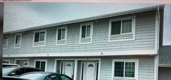 Building Photo - 1015 N Baker Ave