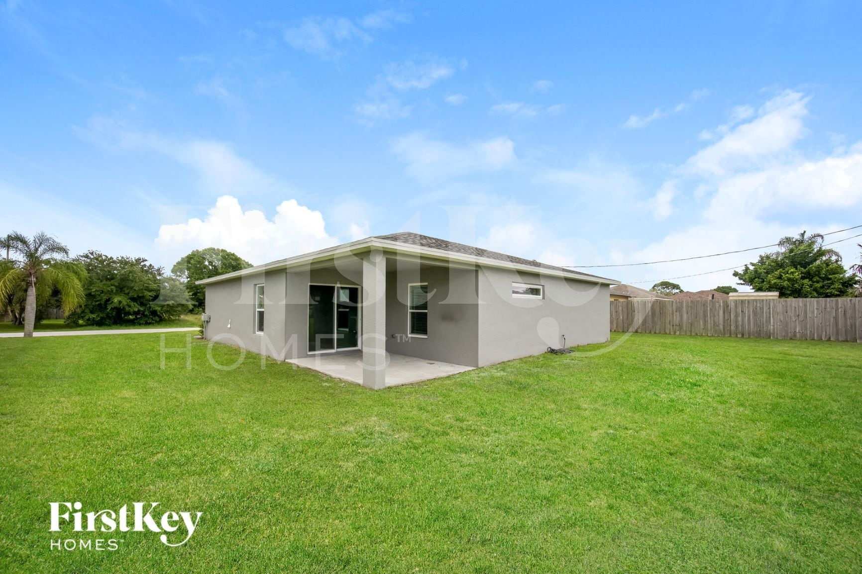 Building Photo - 154 NW Curtis St