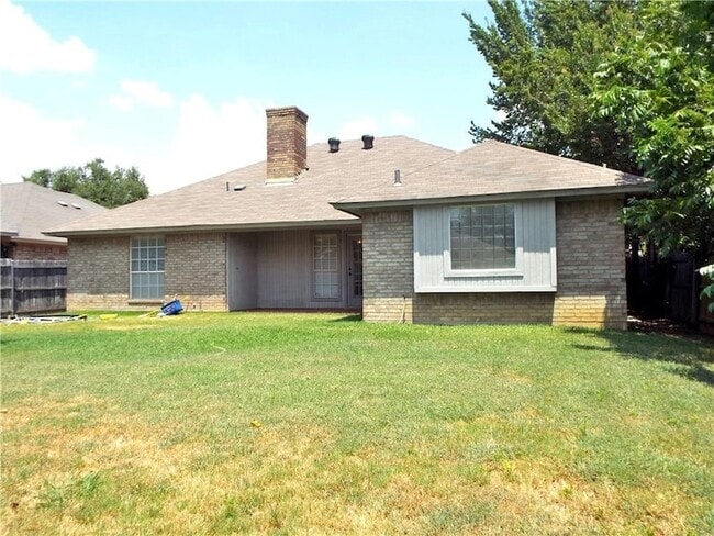 Building Photo - 7616 Kimberly Ct