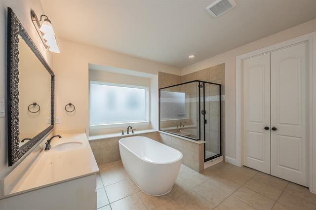 Building Photo - 15633 Wild Cherry Ln