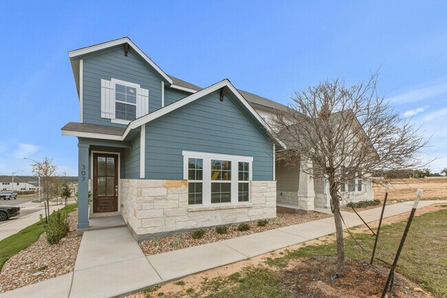 Building Photo - 2017 Ridge Runner Dr