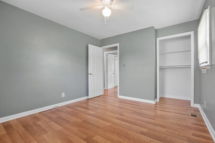 Building Photo - 1408 Ardmore Dr