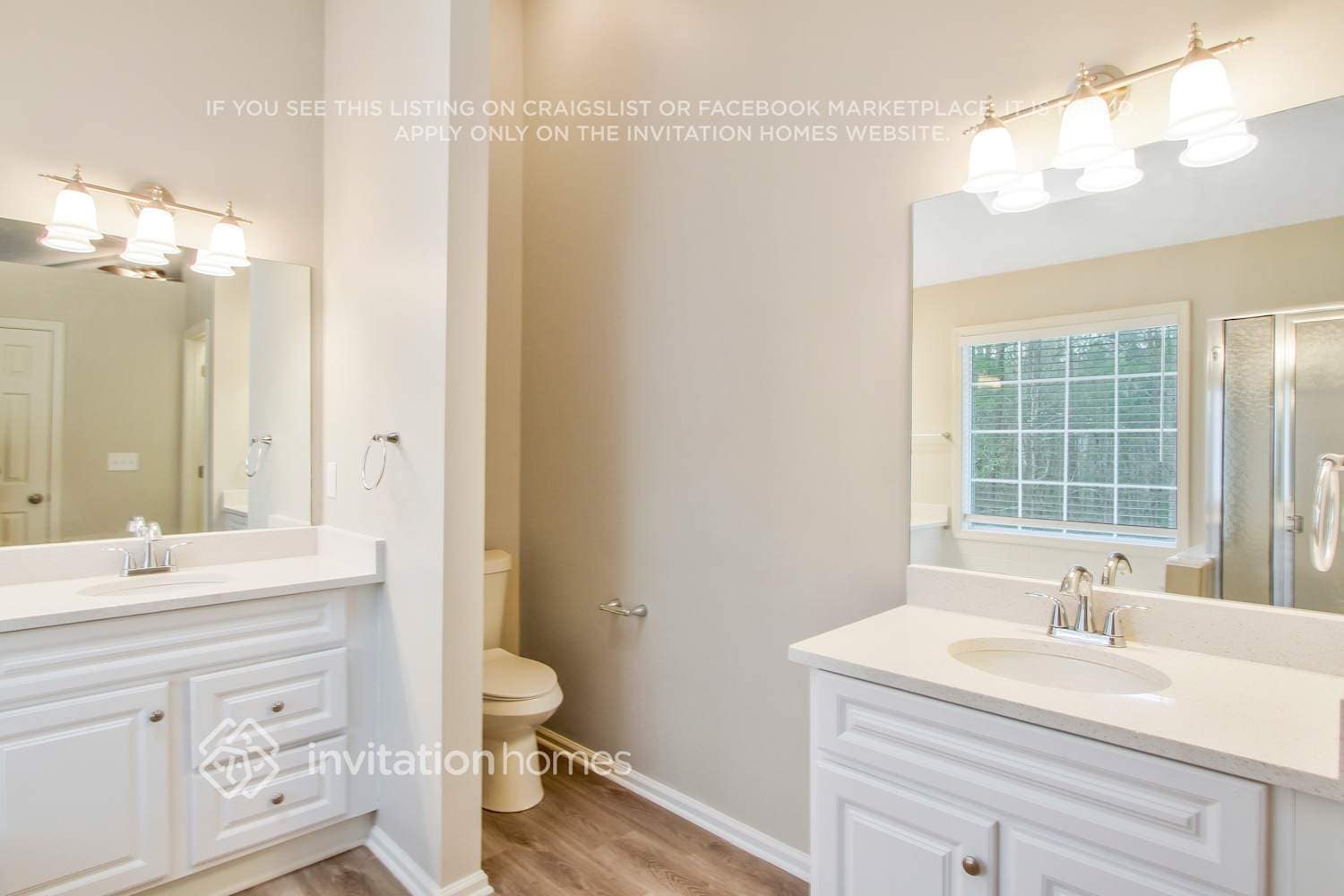 Building Photo - 3272 Summit Glen Dr