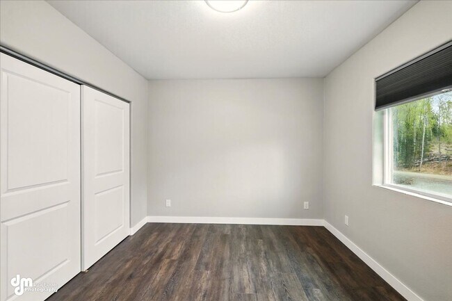 Building Photo - 8561 W Cormorant Way