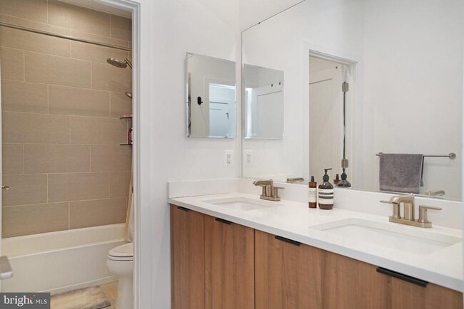 Building Photo - 14383 Beckett Glen Cir