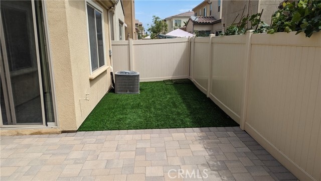 Building Photo - 15807 Moonflower Ave