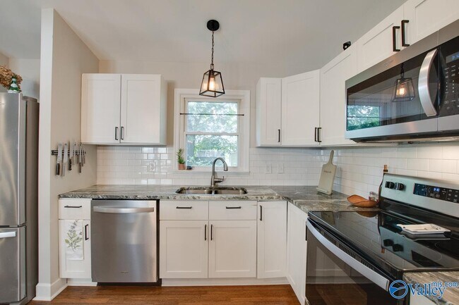 Building Photo - 805 Rison Ave NE