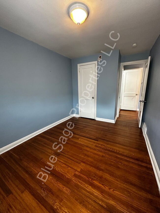 Building Photo - Beautiful 3 Bedroom 1 Bath in Upper Darby