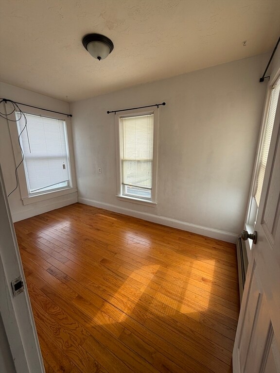 Building Photo - 192 Billings St