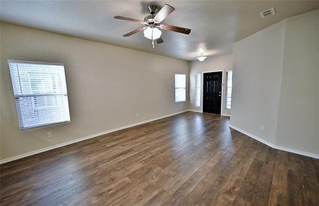 Building Photo - 916 Iona Dr