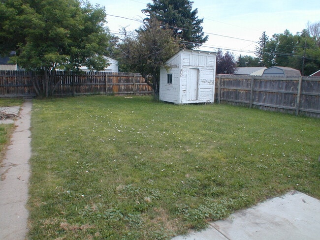Building Photo - 3615 Alexander Ave