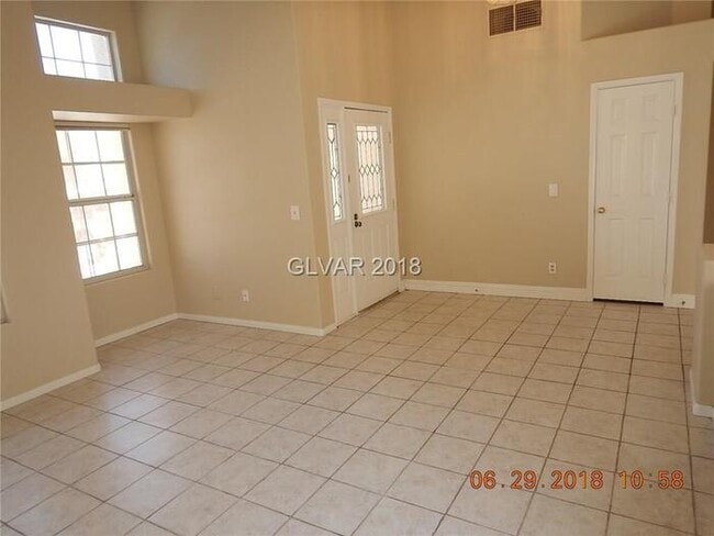 Building Photo - COMING SOON - Ready no later than Mid March