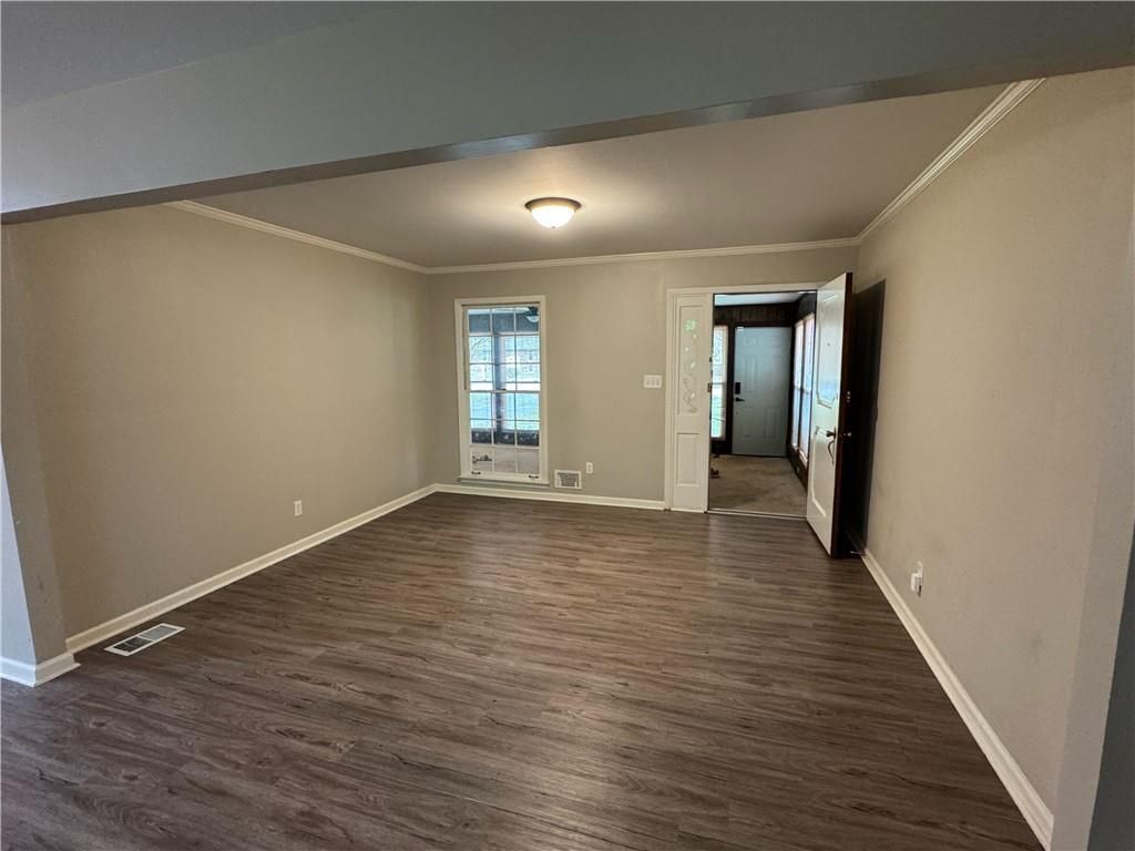 Building Photo - 4754 Winthrop Dr