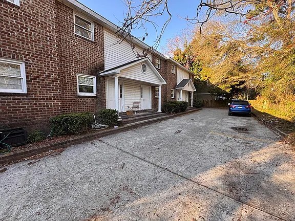 Building Photo - 516 34th Ave N