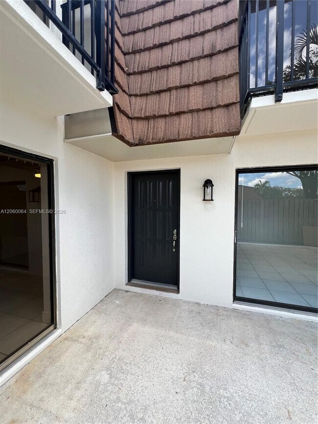 Building Photo - 9105A SW 19th Pl