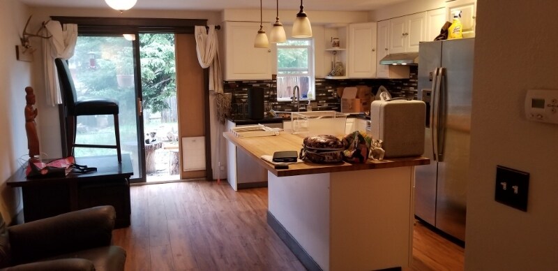 Primary Photo - 3107 Riverside Dr