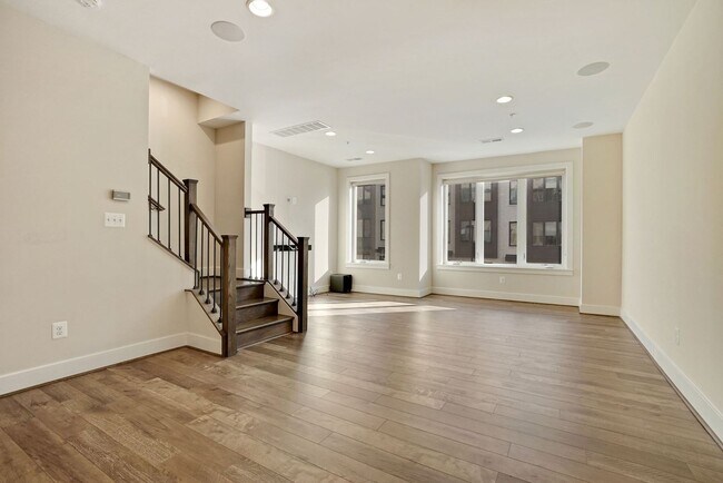 Building Photo - 3 Bed 3.5 Bath - Bethesda Montgomery Row Townhouse - Move in Ready