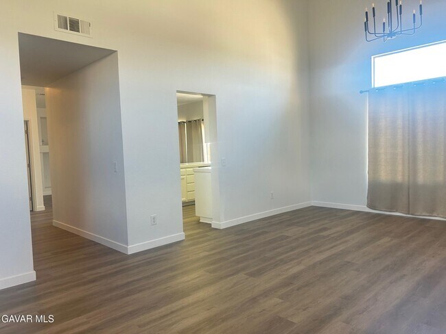Building Photo - 3039 Conestoga Canyon Rd
