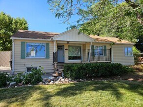Building Photo - Beautiful 3 Bedroom/2 Bathroom in Bountiful