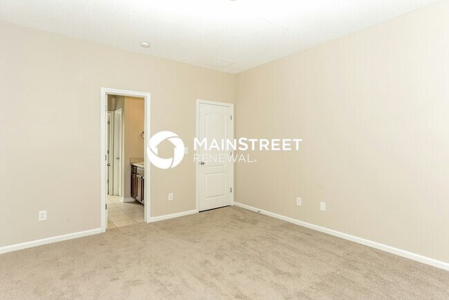 Building Photo - 4 Bedroom Pet-Friendly Home in Newnan, GA ...
