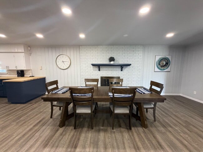 Building Photo - 3706 41st St