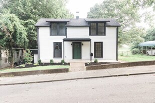Building Photo - 25 Lawn Street