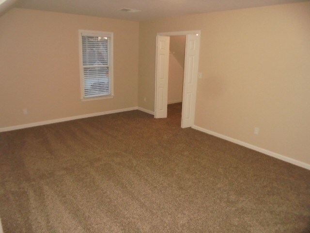 Photo - 2235 Saluda Ln NW