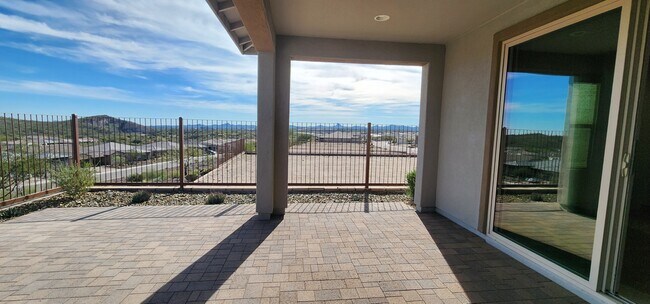 Building Photo - 3185 Blue Agave Ln