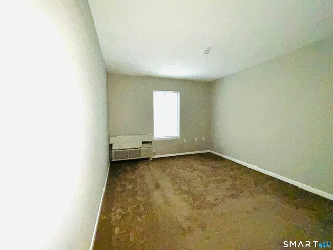 Building Photo - 175 Mill Pond Rd