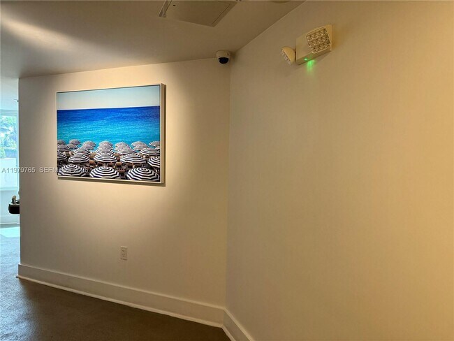 Building Photo - 7330 Ocean Terrace