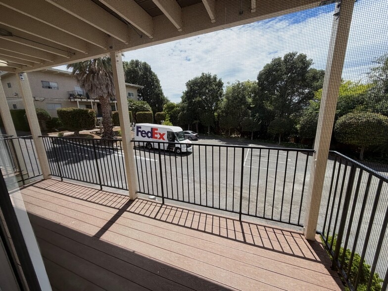 Building Photo - 149 Hilborn St