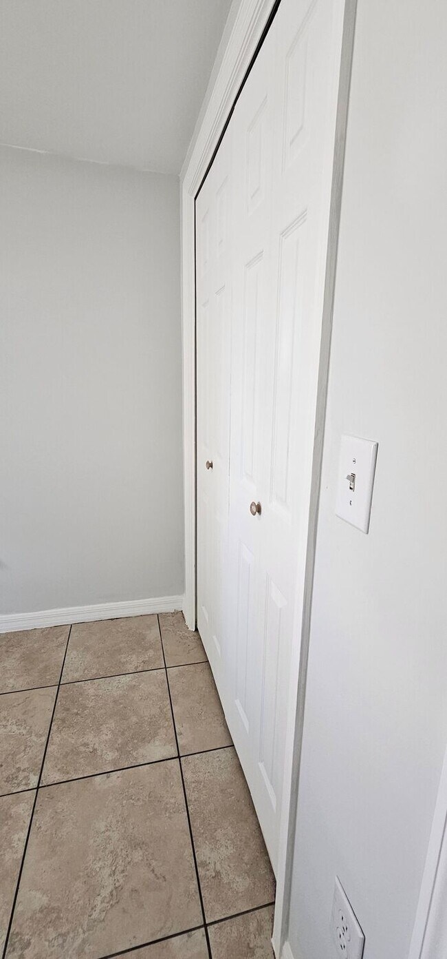 2/1 For Rent in NW 1st St. Ocala 1726 NW 1st St Ocala FL 34475