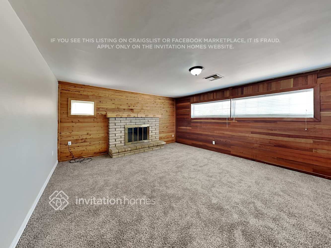Building Photo - 3814 W Vista Ave