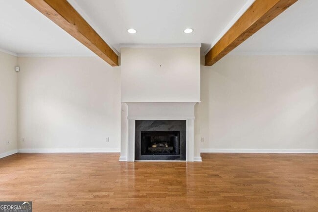 Building Photo - 1516 Howell Mill Rd NW