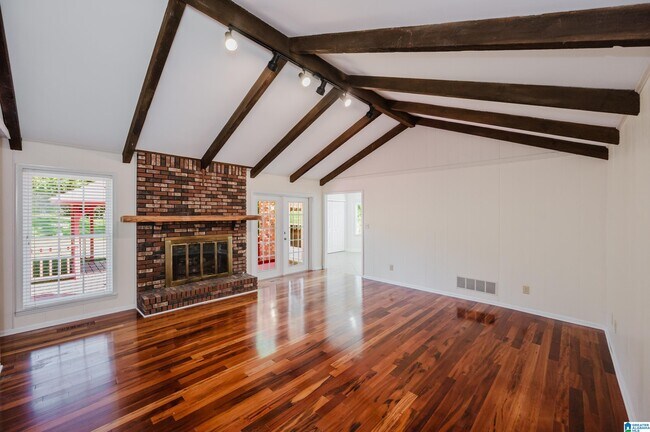 Building Photo - 1828 Jacobs Ln