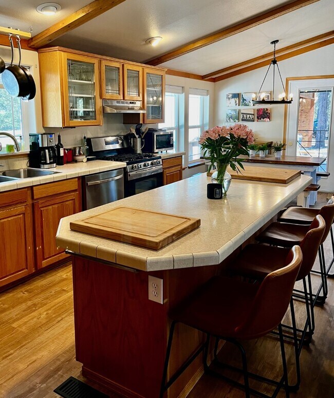 Building Photo - 56022 Sandpiper Rd