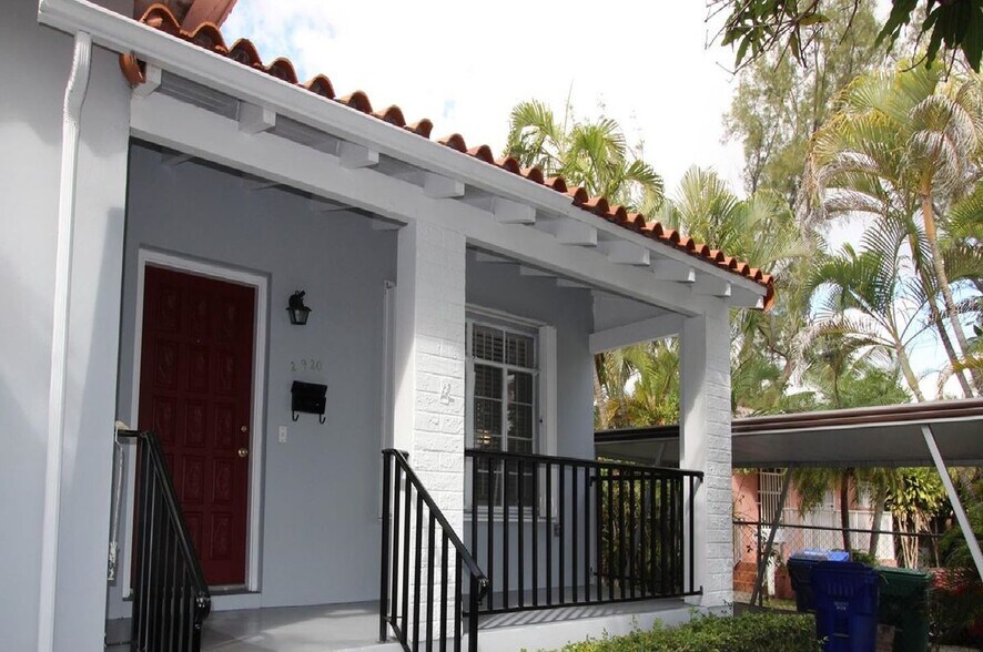Primary Photo - 2920 SW 38th Ct