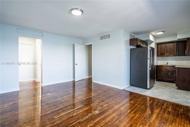 Building Photo - 7931 East Dr