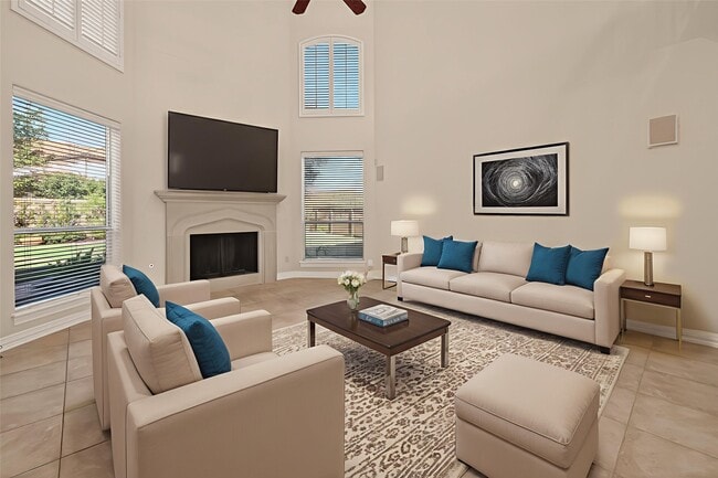 Building Photo - 2210 Bywater Dr