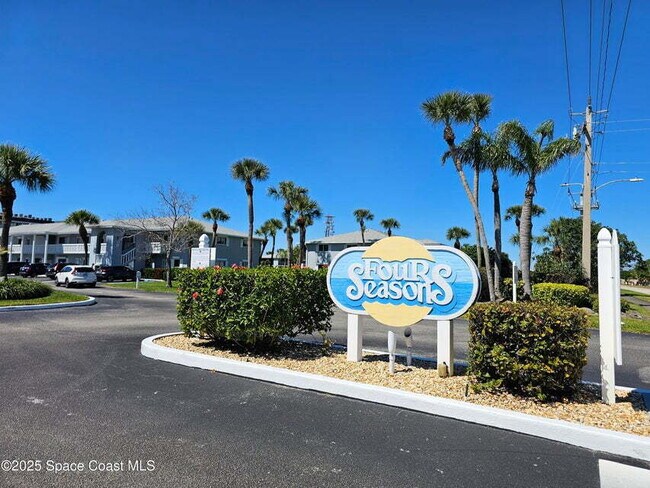 Building Photo - Furnished Cocoa Beach Condo