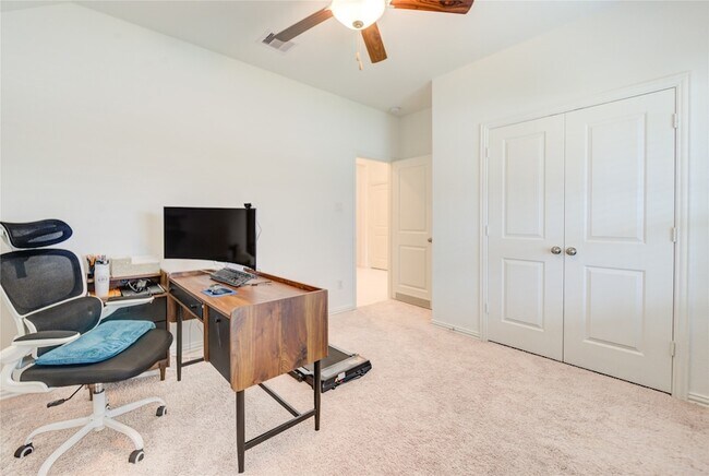 Building Photo - 13026 Sheildaig St