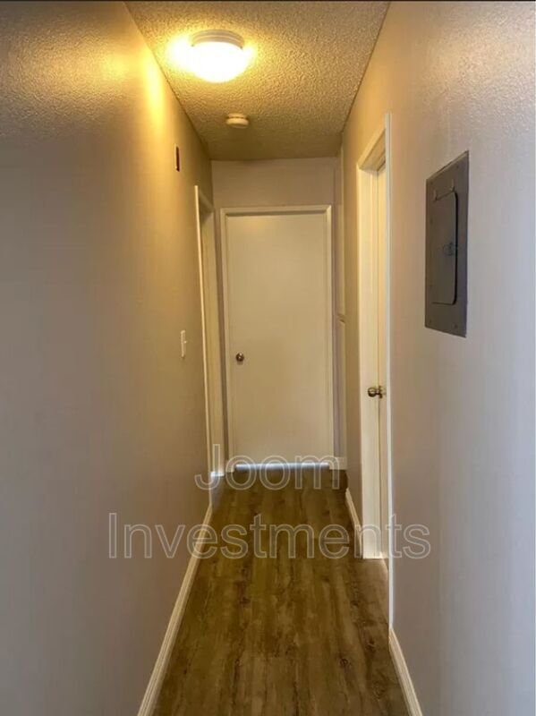 Building Photo - 1527 S Palm Ave