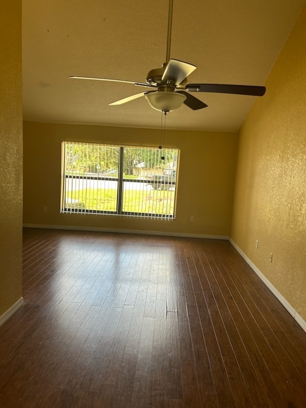 Building Photo - 2108 Jonathan Ln