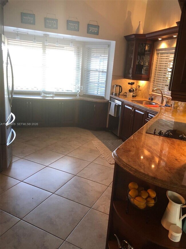 Building Photo - 3100 NW 122nd Ave