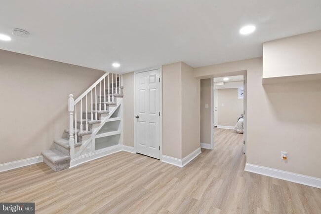 Building Photo - 1811 Ramblewood Rd